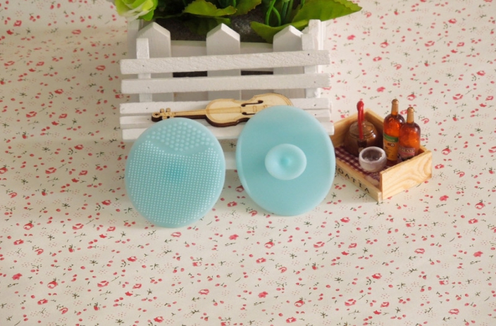 Silicone gel cleanser