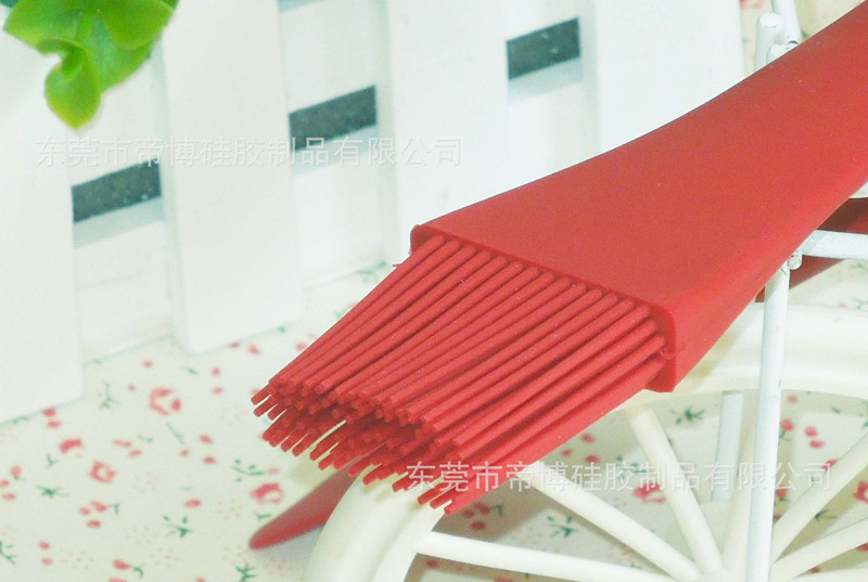 Silicone barbecue brush